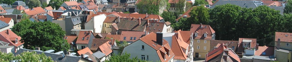 1200px-Weimar_-_Blick_zu_Herderkirche_&_Stadtschloss